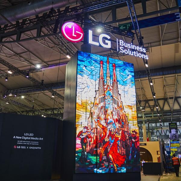 LG
